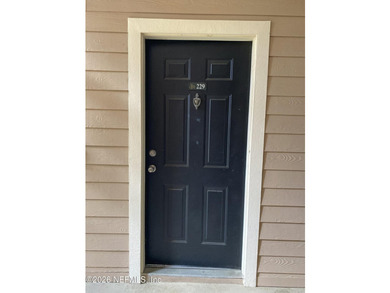Experience the perfect blend of comfort, 3-bedroom, 2-bathroom - photo 1