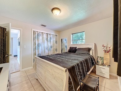 Amazing Opportunity! Updated 3 bedroom 2 bathroom single family - photo 23