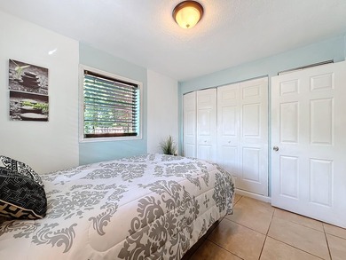 Amazing Opportunity! Updated 3 bedroom 2 bathroom single family - photo 25
