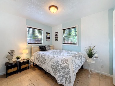 Amazing Opportunity! Updated 3 bedroom 2 bathroom single family - photo 26
