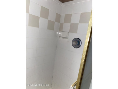 Experience the perfect blend of comfort, 3-bedroom, 2-bathroom - photo 10