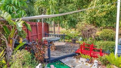 Amazing Opportunity! Updated 3 bedroom 2 bathroom single family - photo 33