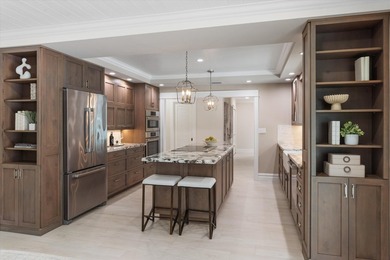 Enjoy exceptional country club living in this beautifully - photo 8