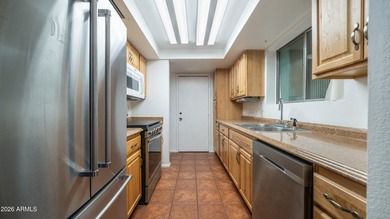 Unique & versatile property with no HOA. Featuring two separate - photo 10