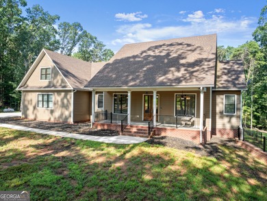 (private lake, pond, creek) Home For Sale in Cleveland Georgia