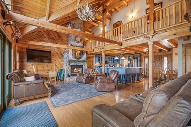 Lake Hamilton Home For Sale in Hot Springs Arkansas