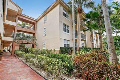 Embrace the pinnacle of West Palm living at Flagler Point! This - photo 2