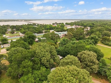 Escape the city and enjoy peaceful living near beautiful Cedar - photo 22
