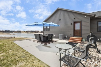 Custom-Built Lake Home on Island Lake in the Copper Point - photo 22
