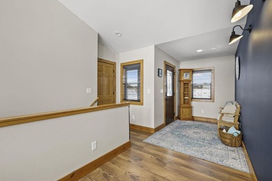 Custom-Built Lake Home on Island Lake in the Copper Point - photo 24