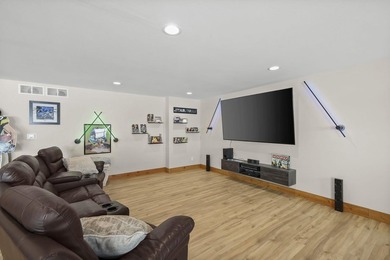 Custom-Built Lake Home on Island Lake in the Copper Point - photo 26