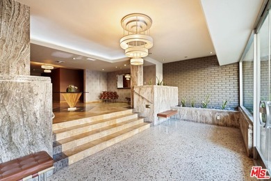 Rare opportunity to own an exceptionally spacious, beautifully - photo 3