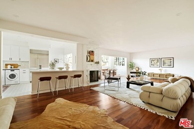 Rare opportunity to own an exceptionally spacious, beautifully - photo 10