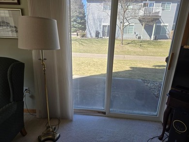2/br-2/bath 1 level end unit-6 panel doors-fireplace w/marble - photo 8