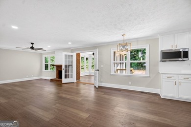 Welcome to 406 Ashford Circle- where timeless charm meets modern - photo 11