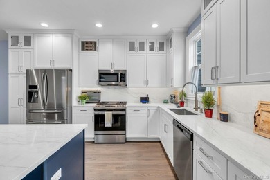 Enjoy Coastal Living in the River View ... a Beautiful and Gated - photo 14