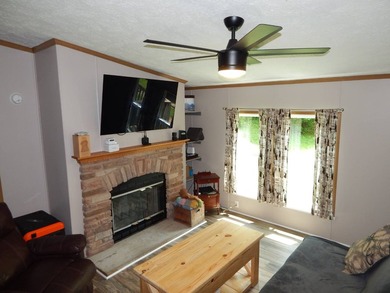 3 Bedroom, 2 Bath manufactured home on 63 acres +/-, just off Rt - photo 14