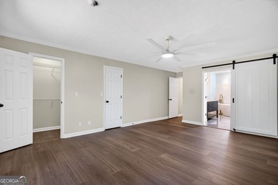Welcome to 406 Ashford Circle- where timeless charm meets modern - photo 23