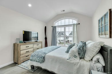 Enjoy Coastal Living in the River View ... a Beautiful and Gated - photo 27