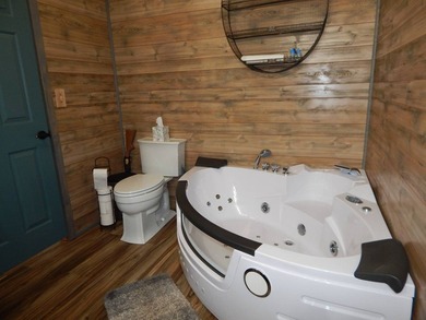 3 Bedroom, 2 Bath manufactured home on 63 acres +/-, just off Rt - photo 28