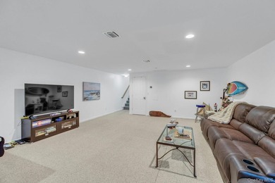 Enjoy Coastal Living in the River View ... a Beautiful and Gated - photo 29