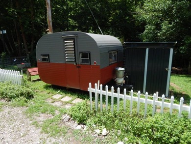 3 Bedroom, 2 Bath manufactured home on 63 acres +/-, just off Rt - photo 47
