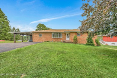 Lake Home For Sale in Shickshinny, Pennsylvania