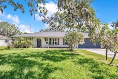 Crescent Lake - Polk County Home For Sale in Lakeland Florida