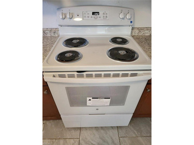 Yes, Move-in ready single family home under $200K! Cute 2 - photo 15