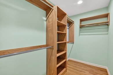 Less than a mile from Carters Lake, this charming mountain