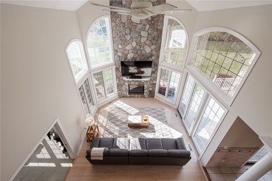 Welcome to this stunning Webster estate in the highly desired - photo 20