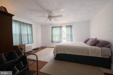 **SELLER IS OFFERING A 10,000 SELLERS CONCESSION W/ ACCEPTABLE - photo 28