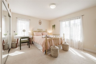 Welcome to this stunning Webster estate in the highly desired - photo 30