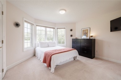 Welcome to this stunning Webster estate in the highly desired - photo 31