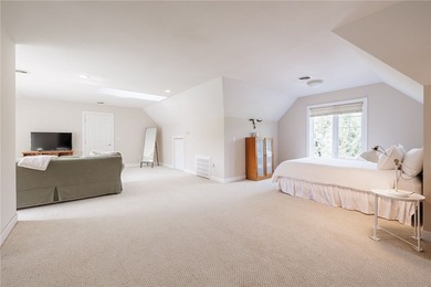 Welcome to this stunning Webster estate in the highly desired - photo 37