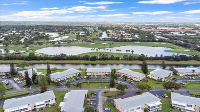 (private lake, pond, coastal) Condo For Sale in Delray Beach Florida