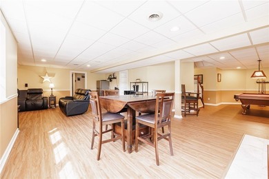 Welcome to this stunning Webster estate in the highly desired - photo 42
