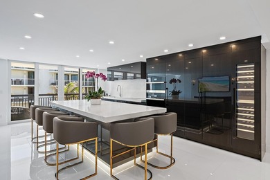 A rare offering in one of Palm Beach's most exclusive oceanfront - photo 3
