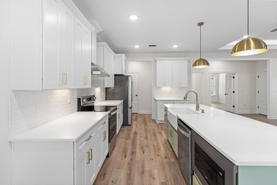 Stunning craftsmanship in this new construction all-brick - photo 20