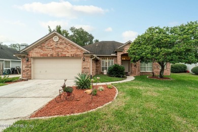 (private lake, pond, creek) Home For Sale in Fleming Island Florida