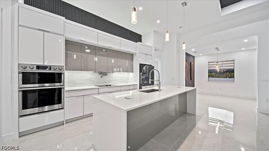 Welcome to your dream home! Nestled on a spacious lot, in front - photo 12