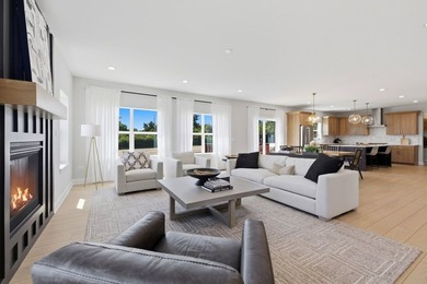 STUNNING NEW CONSTRUCTION blends luxury, sophistication, and - photo 15