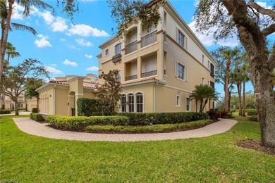 Location really matters, and this residence has it all! Western - photo 24