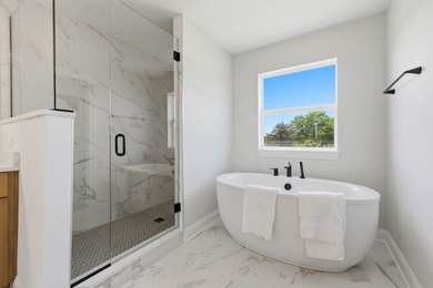 STUNNING NEW CONSTRUCTION blends luxury, sophistication, and - photo 30