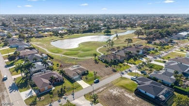Welcome to your dream home! Nestled on a spacious lot, in front - photo 42