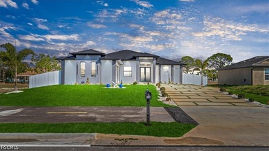 Welcome to your dream home! Nestled on a spacious lot, in front - photo 43