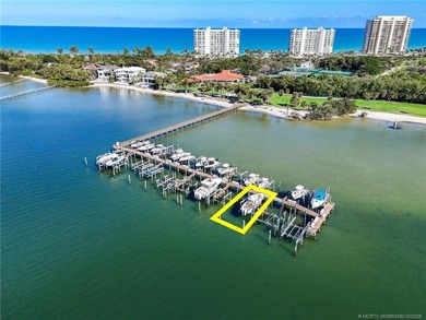 Boaters, take note-this oceanfront 3BD, 2BA condo at the Regency - photo 2