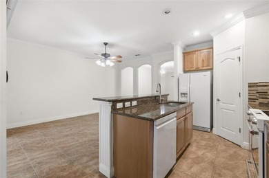 Enjoy peaceful lakefront living in the gated Tidelands community - photo 15