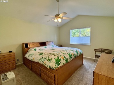 This incredibly well maintained 3-bedroom, 2-bath home offers 1 - photo 23