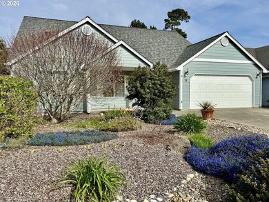 This incredibly well maintained 3-bedroom, 2-bath home offers 1 - photo 36